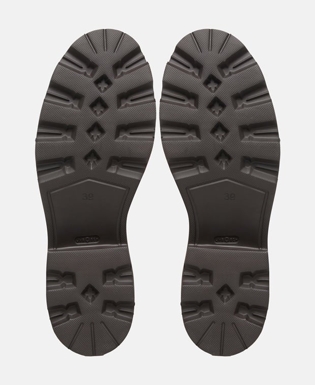 Wadenhohe Stiefel