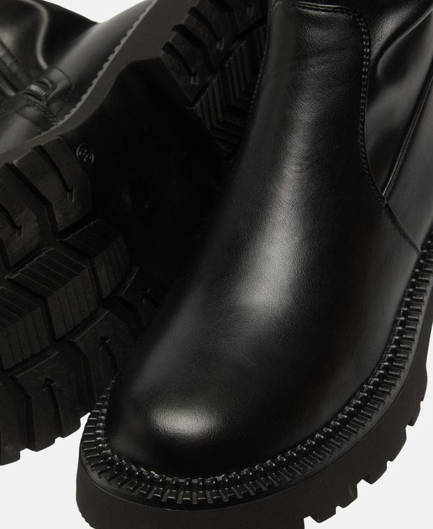Overknee-Stiefel