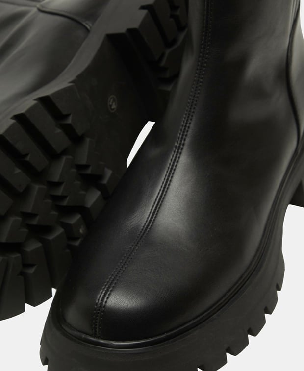 Chelsea Boots