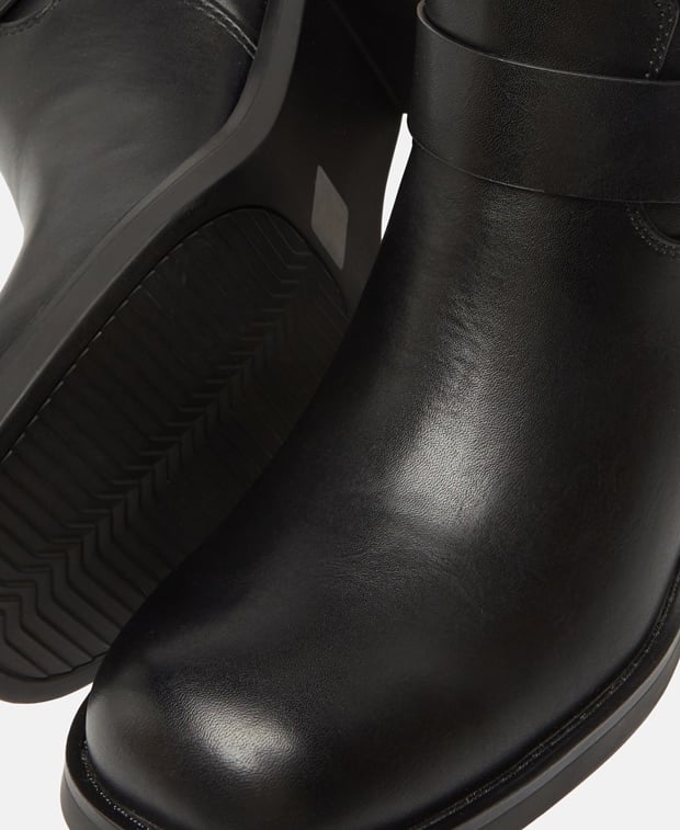 Stiefel