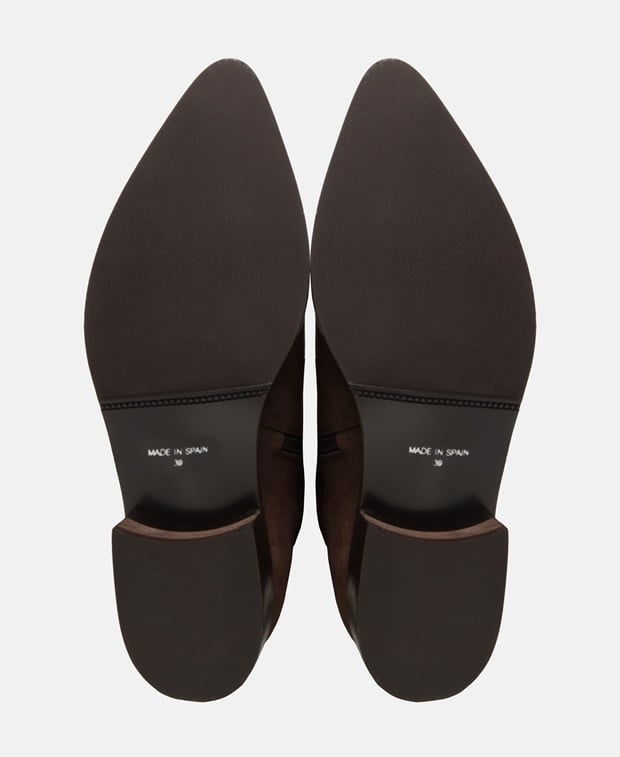 Wadenhohe Stiefel