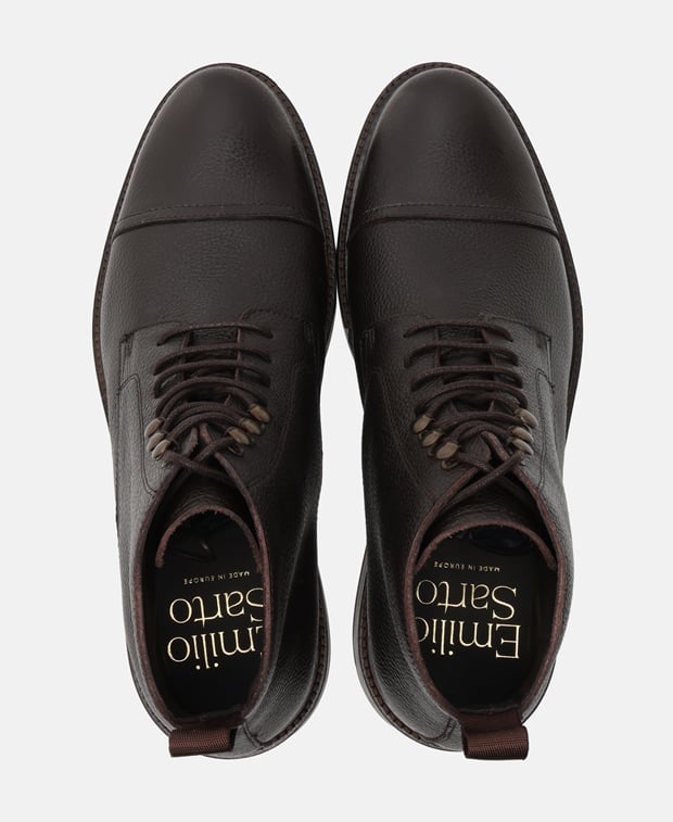Schnürstiefeletten
