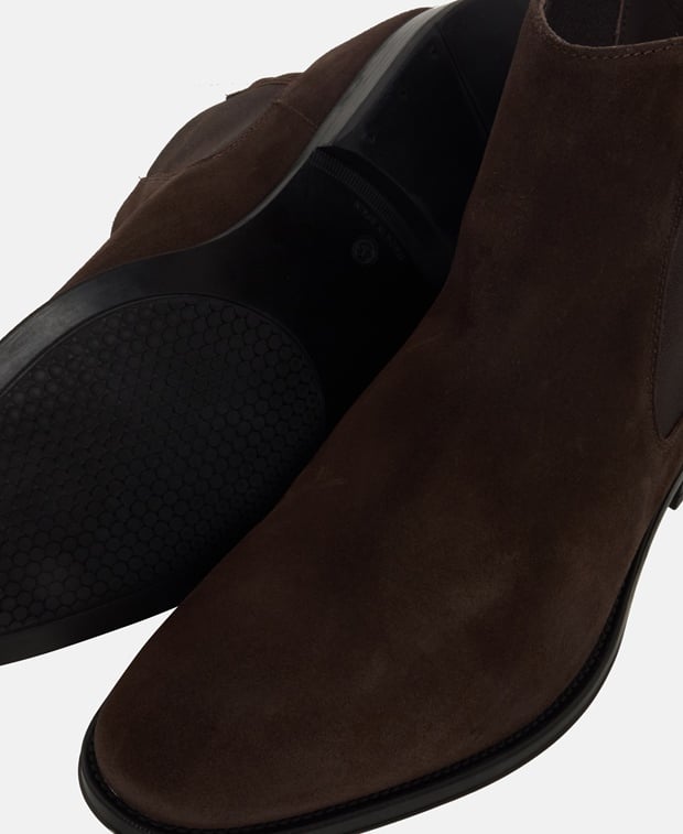 Chelsea Boots