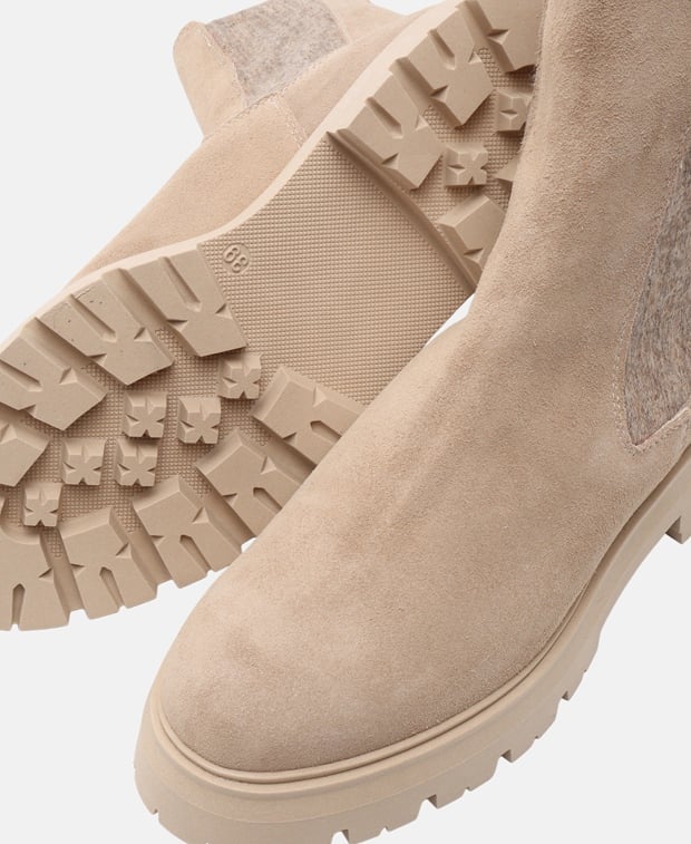 Chelsea Boots
