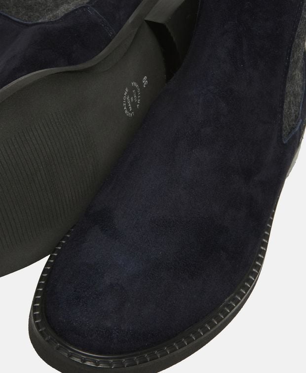Chelsea Boots