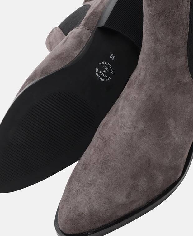 Chelsea Boots