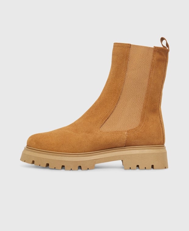 Chelsea Boots