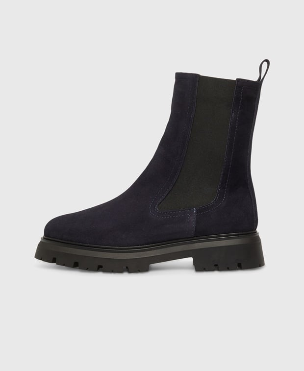 Chelsea Boots