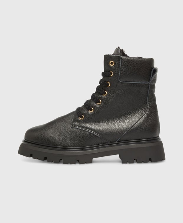 Schnürstiefeletten