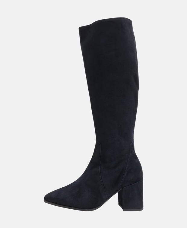 Wadenhohe Stiefel
