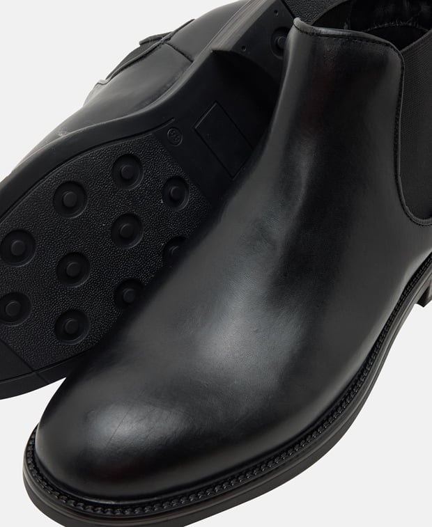 Chelsea Boots