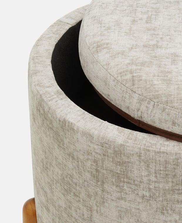 Hocker mit Stauraum