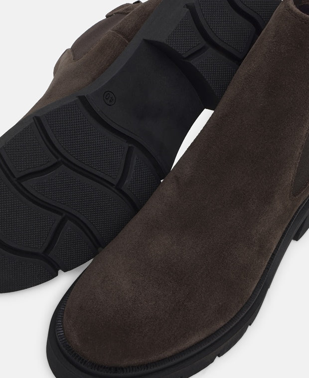 Chelsea Boots