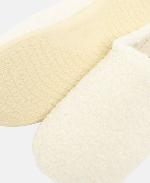 Slipper
