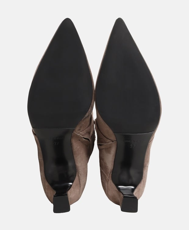 Wadenhohe Stiefel