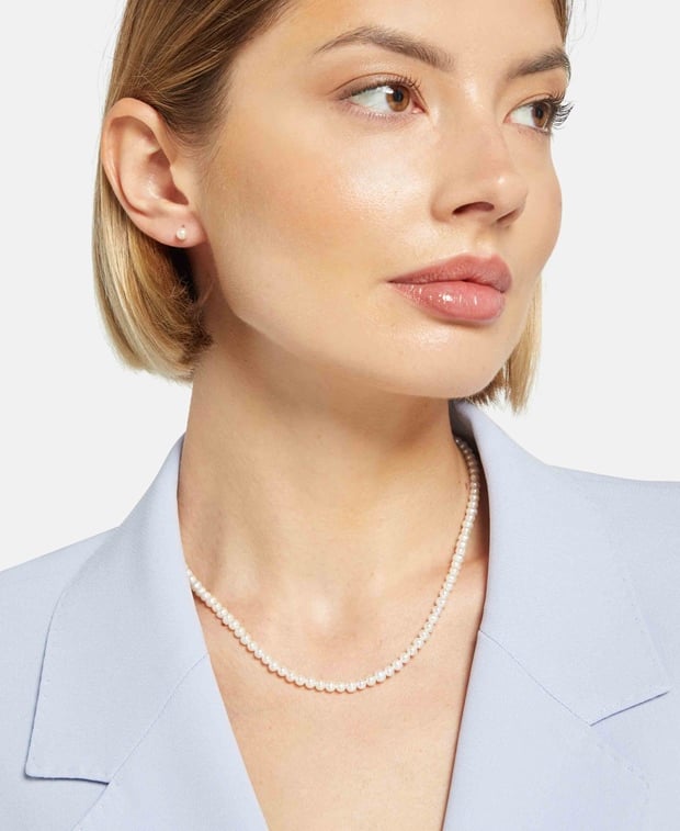 Set aus Halskette und Ohrstecker