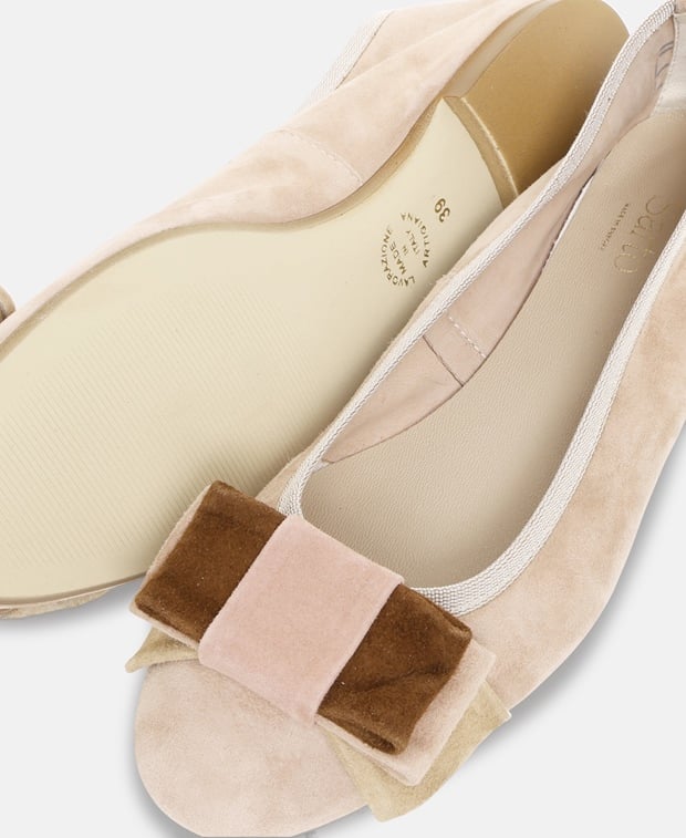 Ballerinas Nora1
