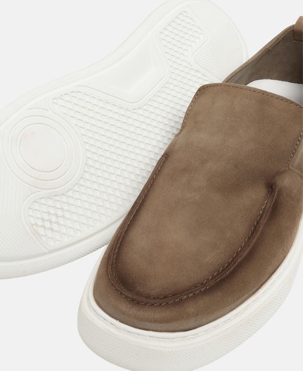 Loafer Rider