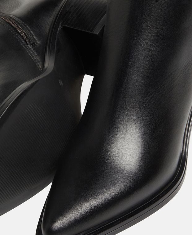 Overknee-Stiefel