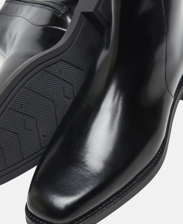Chelsea Boots