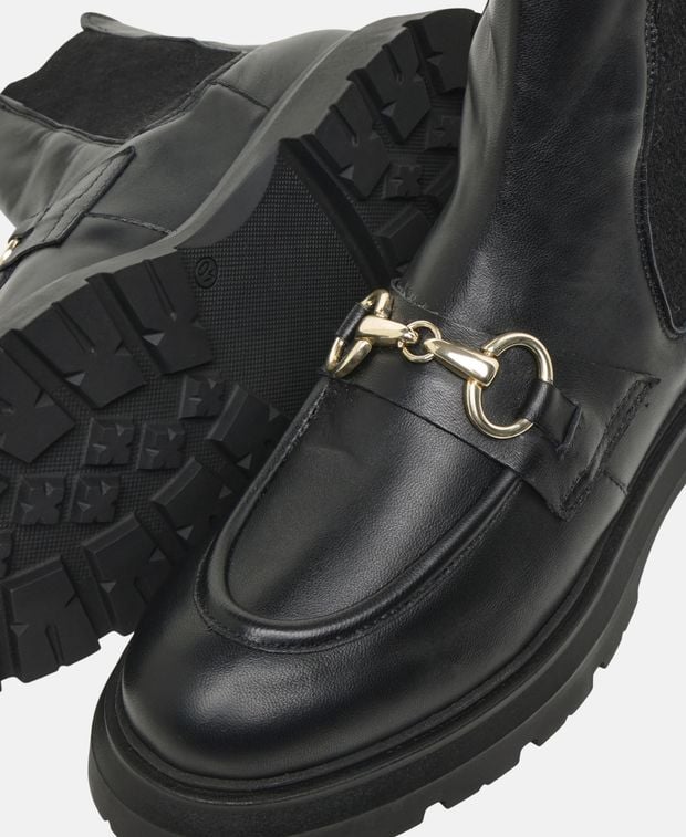 Chelsea Boots