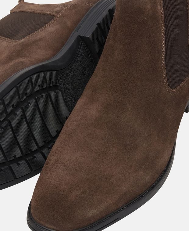 Chelsea Boots