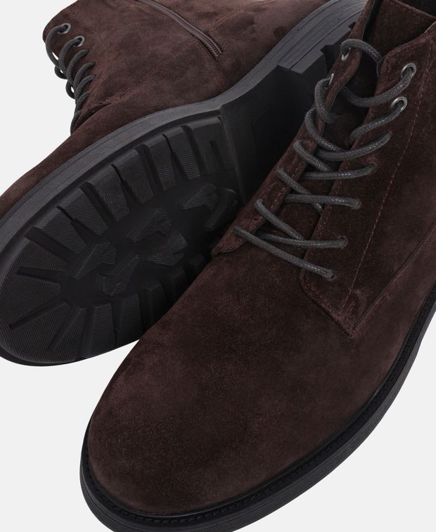 Schnürstiefeletten