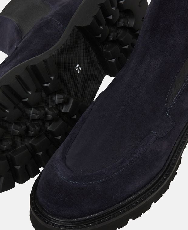Chelsea Boots