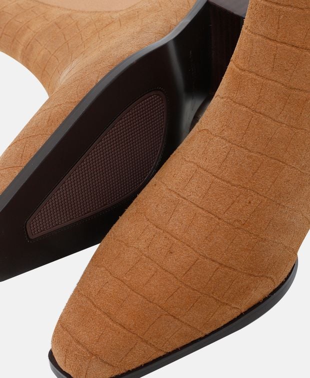 Chelsea Boots