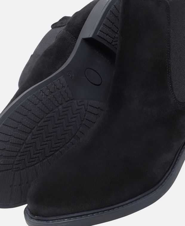 Chelsea Boots