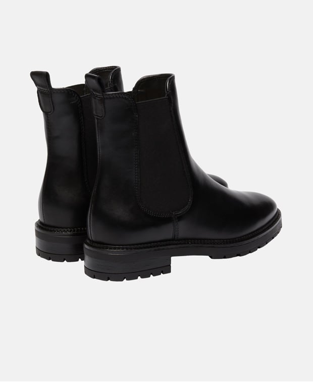 Chelsea Boots