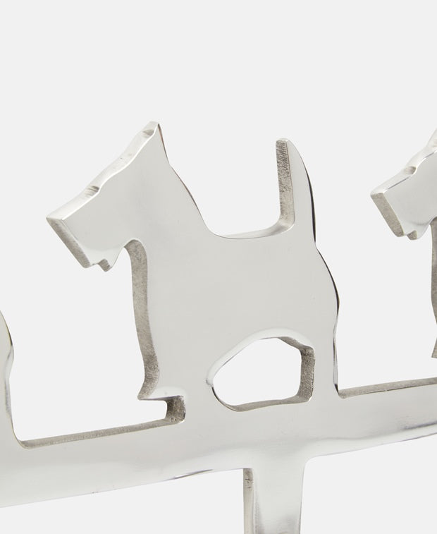 Wall hanger