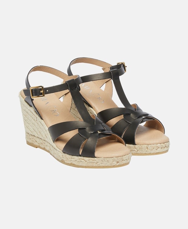 Keilsandalette