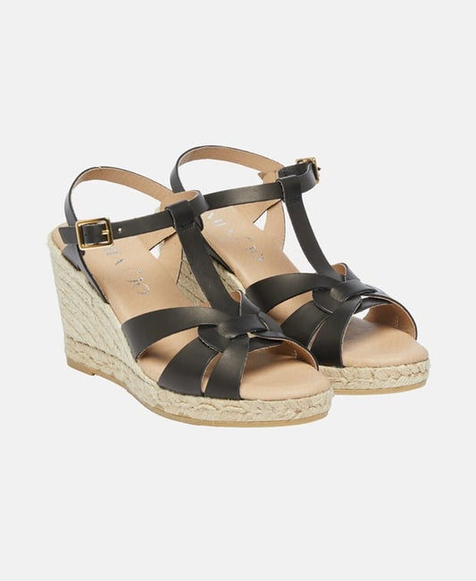 Keilsandalette