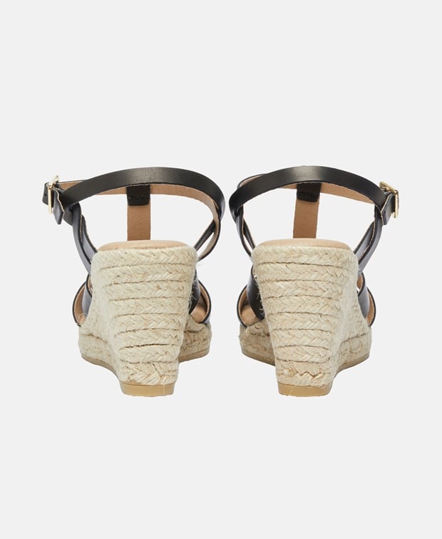 Keilsandalette