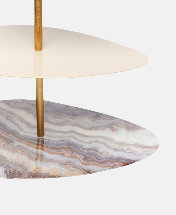 Etagere