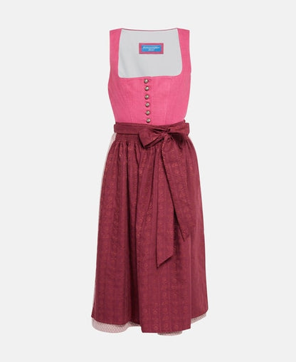 Dirndl mit Schürze