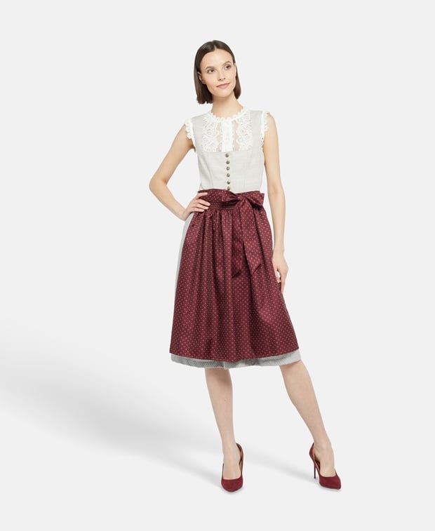 Dirndl mit Schürze