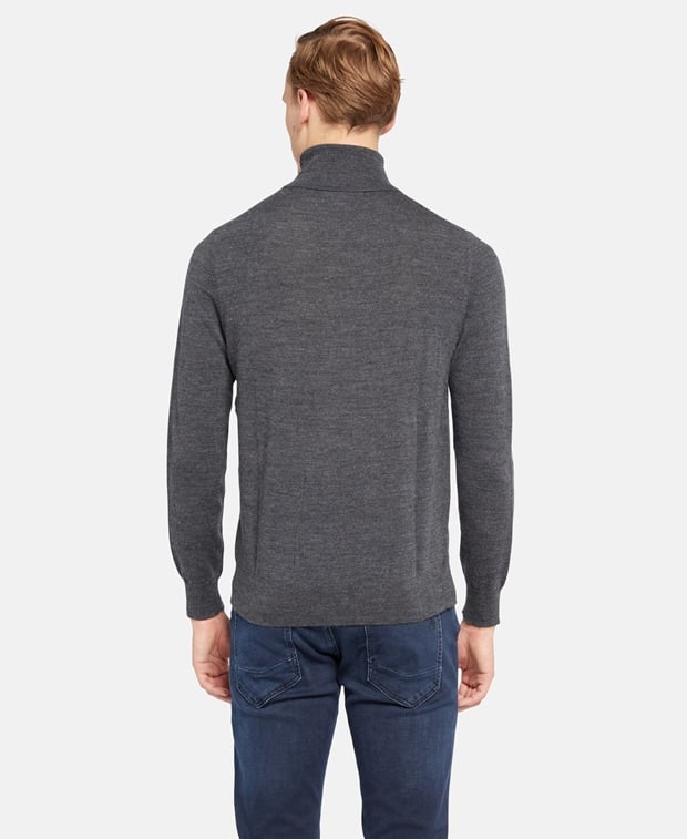 Pullover