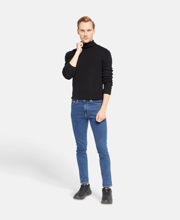 Rollkragenpullover