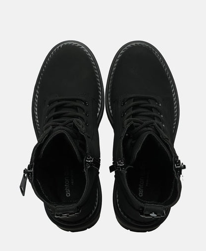 Schnürboots