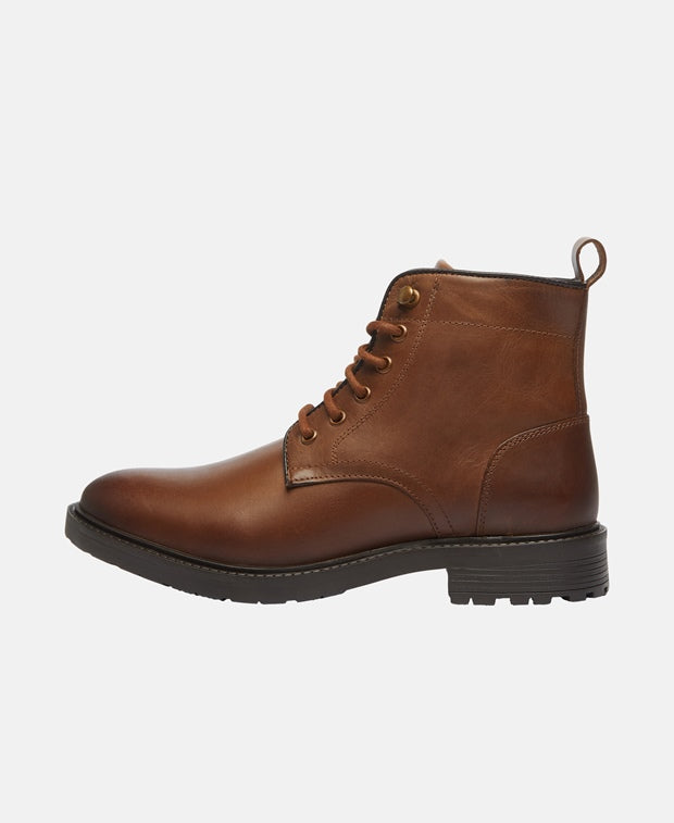 Schnürstiefeletten