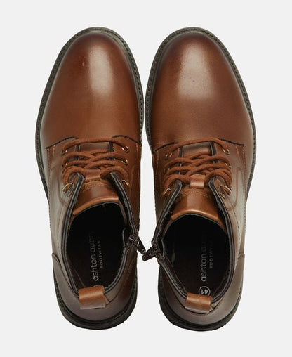 Schnürstiefeletten