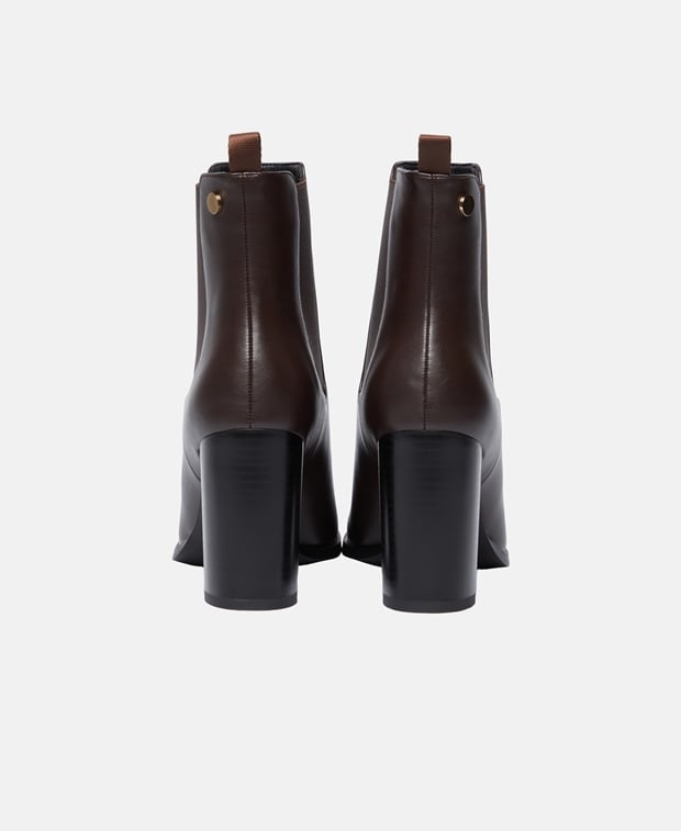 Chelsea Boots