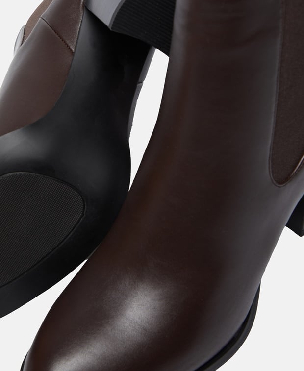Chelsea Boots