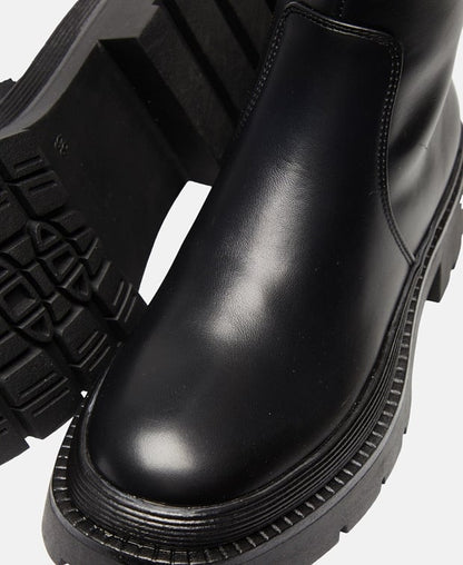 INT1221K033 Stiefel