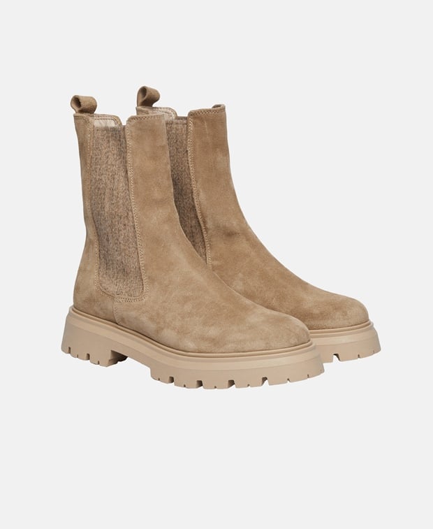 Chelsea Boots
