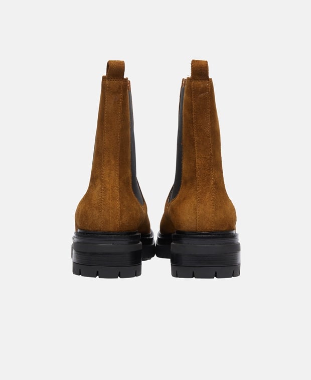 Chelsea Boots