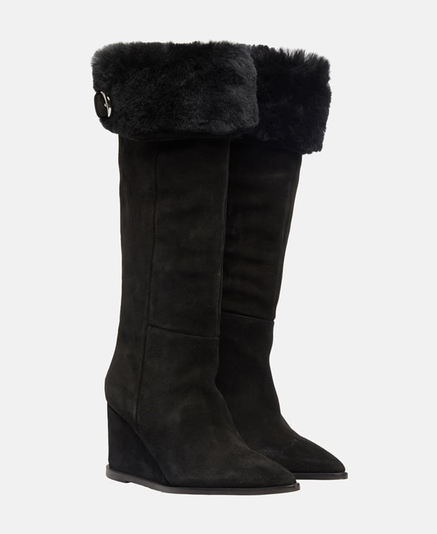 Stiefel mit Keilabsatz