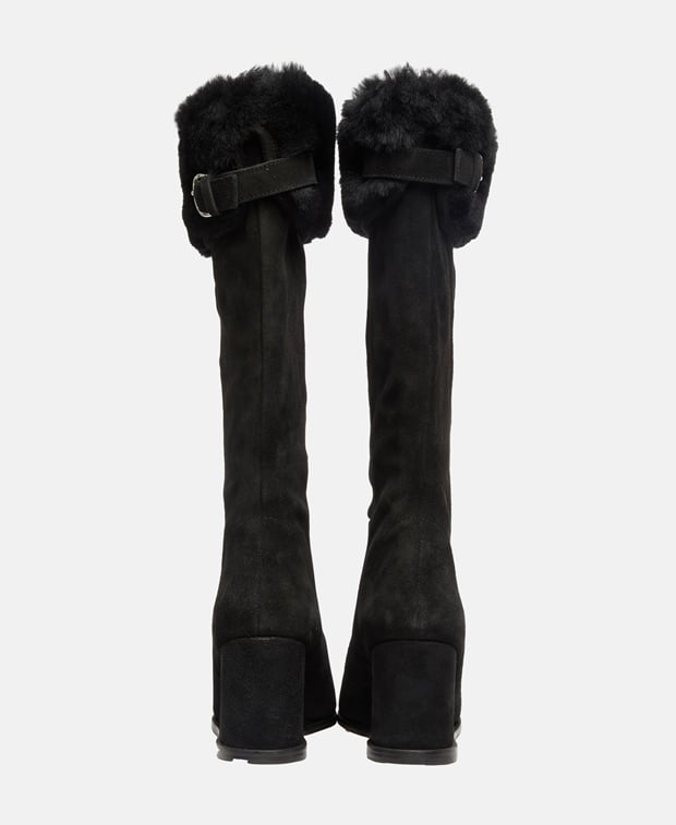 Stiefel mit Keilabsatz